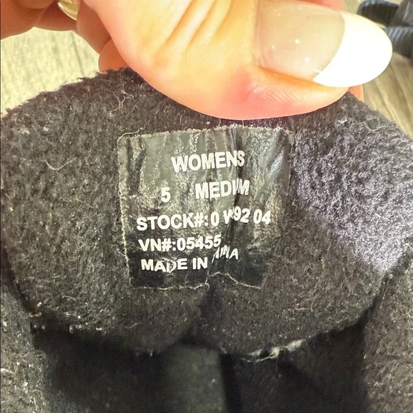 L.L. Bean Brown and Black Winter Boots - Picture 7 of 7